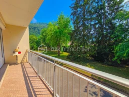 AjIkm7chRTMNkstjHXBLjLS4jBFCBslxrKeHb63K.jpg