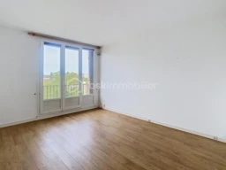 5EHXHWxeDH7Cq2OWLbxn4XKL5b1pvaaRNSFLvntA.jpg