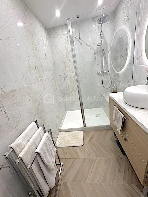 D6qxZoJaDpmJlFChSWpCbMQSJJmfn8RPnIVGi90p.jpg