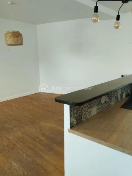cI2FYcycZ7sbg0DozTJyuOWj8XVhE9iJh5ujK950.jpg