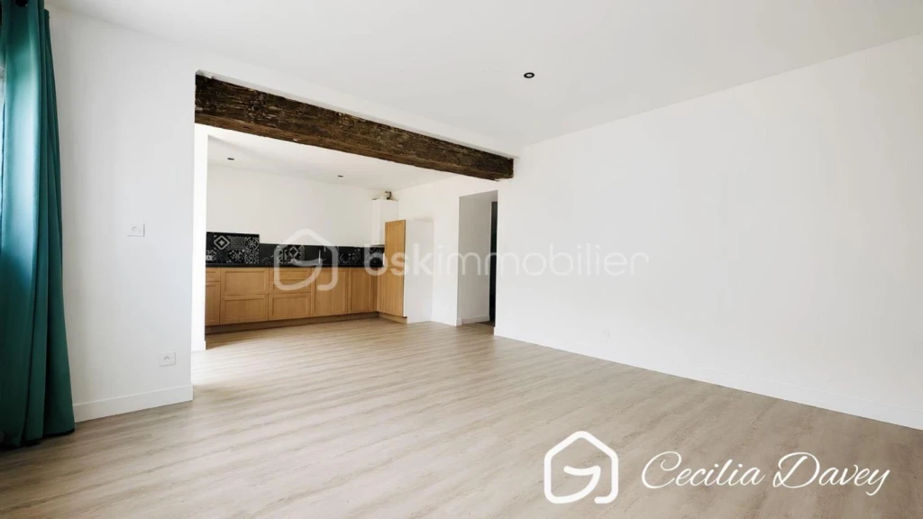 QfWmKgMNbuYsxX7HuYbABQAFP7ChUjQ6BOFv5Ad7.jpg