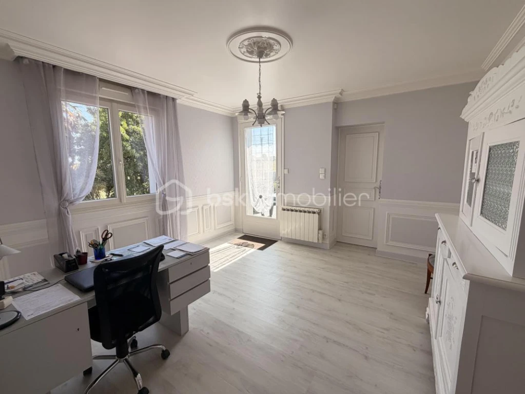 87maOvaMrI4mIKEhqUvb0BemaaxoPUEVbAiPGI4D.jpg