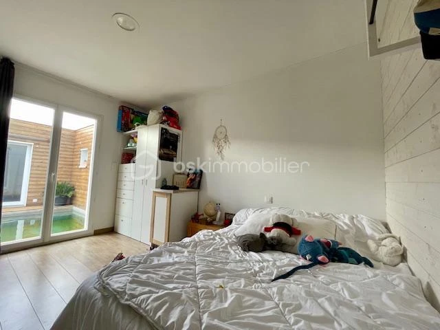 vmMvF6Y8v6p9iuJ6lGKuHZ7AImuACtwDQppFECPe.jpg