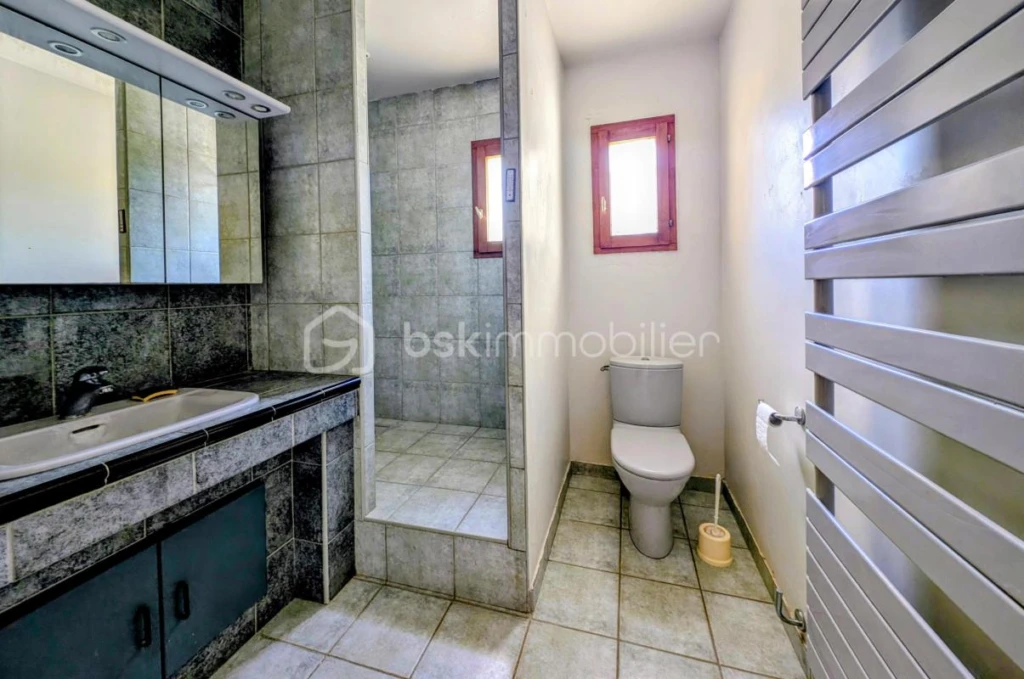 05CbUQKixby467lr7MXeuPX34M3z42aJLt7EQoql.jpg
