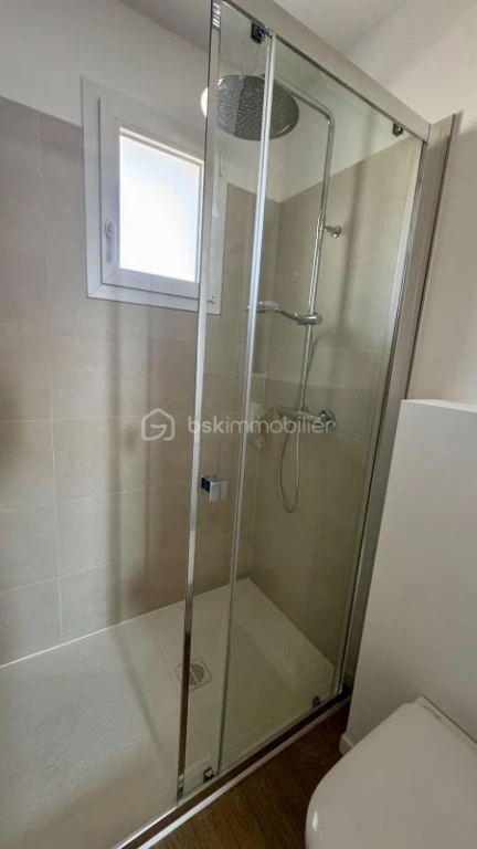 8OIOMELtd48zh11mf7oU3APh2zdOgX9gu4bTSIRC.jpg