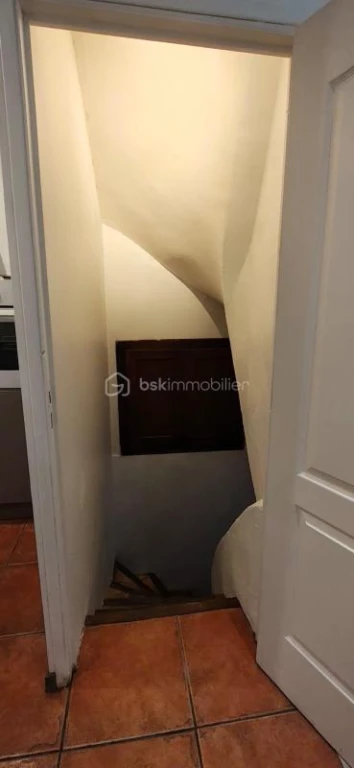 b7kJ4NqxWWDIpbwwKipjS9HCd6Gpw3ieDMxeILHL.jpg