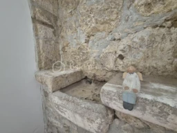 jGZBKyzRA2ENeJEQiN8naB46jOuT3Yk35orOrdYt.jpg