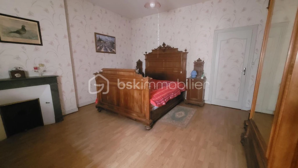 ZwIUQZA7KGbJEk3toddZXac56o7qUOL7mTQ9URJL.jpg