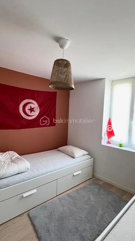 NpjzmAGlFp8eWLt4YQHFriuehY7AtQqWEC6Zqeqt.jpg