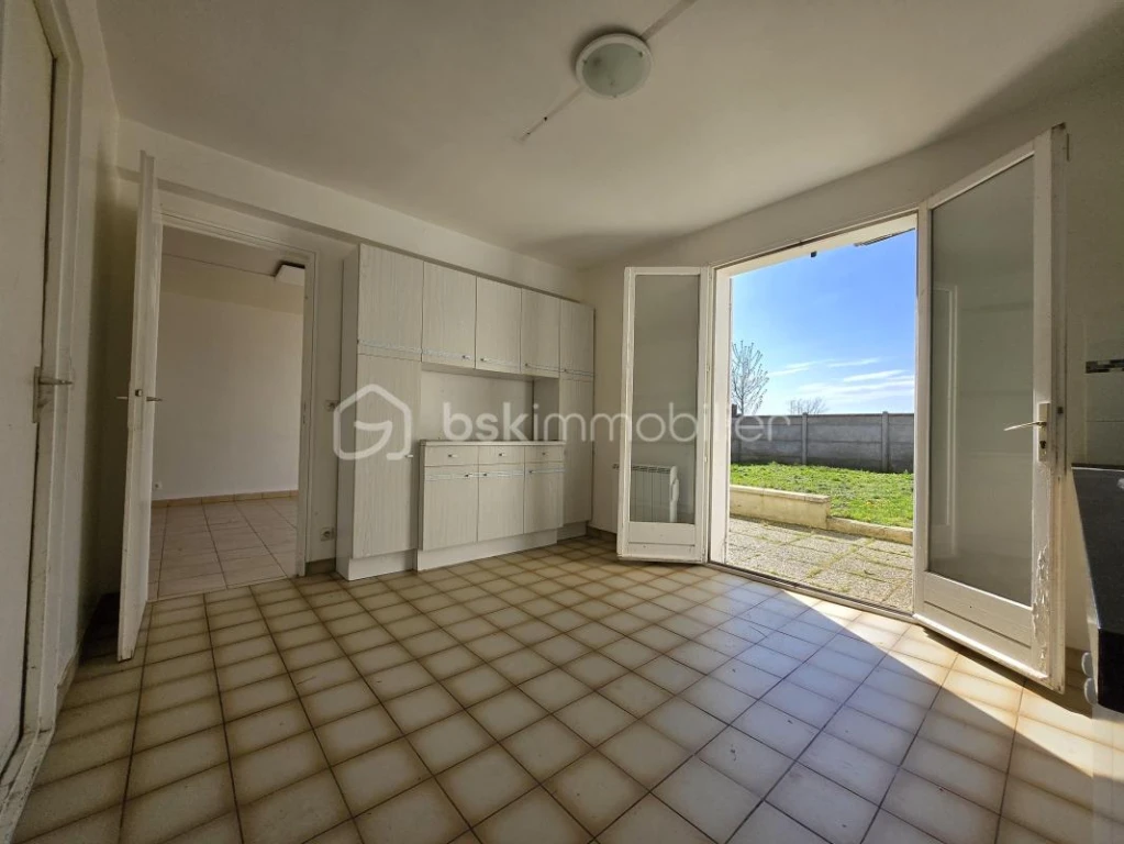 Vr25DYxzkasq9BtoKrSN0gzhAK6SqPTjouqrU3wc.jpg