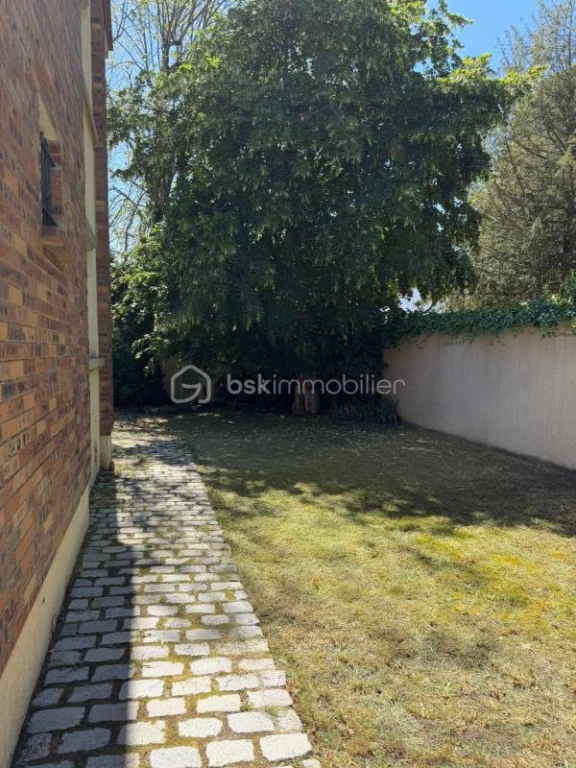 3Bvo52bPlEWr1Q9xeMpwWF4v3Py8GfJMfYHudl1z.jpg