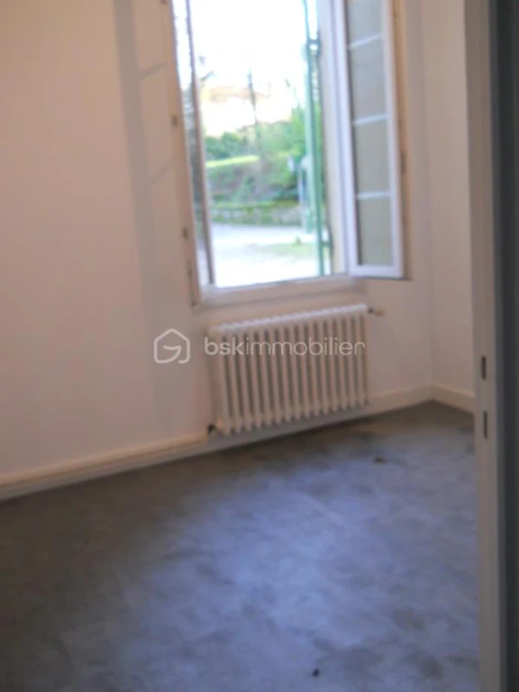 TyuNhjeknLI3aS1I95x95jaJ0j71h7uCB4BiVHmN.jpg
