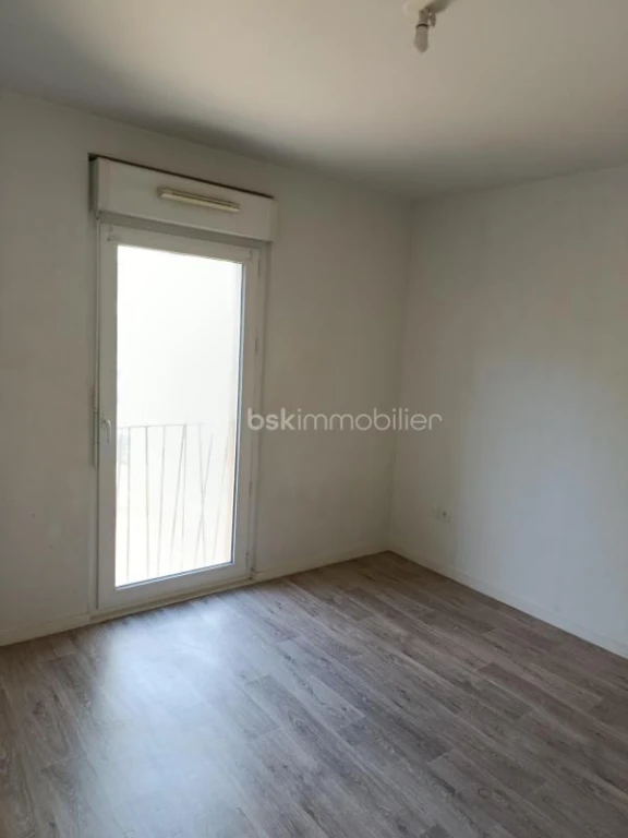 kDPMThIUg8OMdq6kbxbYJaqlPvZl1rA414Q7GZQN.jpg