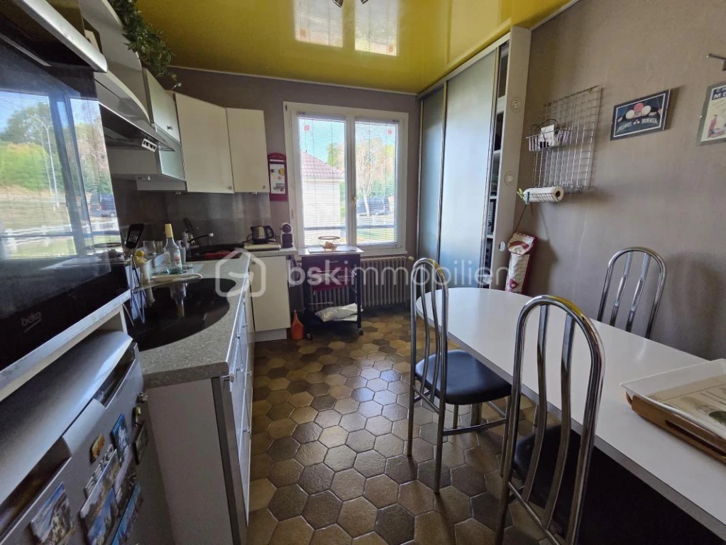 1aV7ZikUe2A3gLMsTtYkUKVWv6uo6MHeFzlG2Cg8.jpg