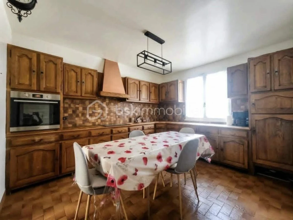 QqppXLOBURPYpoNci5WYjmp4rqcZV1KY9rJRg5OZ.jpg