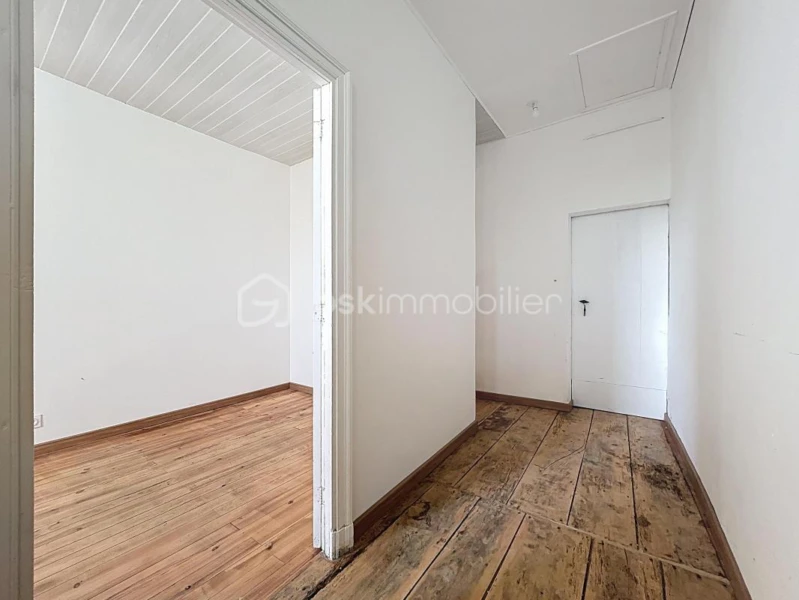 nukruFeTjbm1ot1C5FOOOzCliia3kTBgtxcZQCR9.jpg