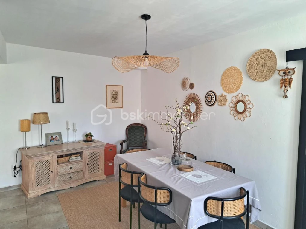 cJ2FqRjg4YURJHu5P2V3kN3bDXJNXRI4JabICUu9.jpg