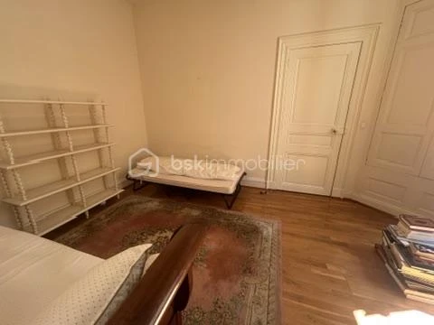 RtgiutnScrprvkpEGKvXXiTjl2ddCD7cs7B5CpLq.jpg