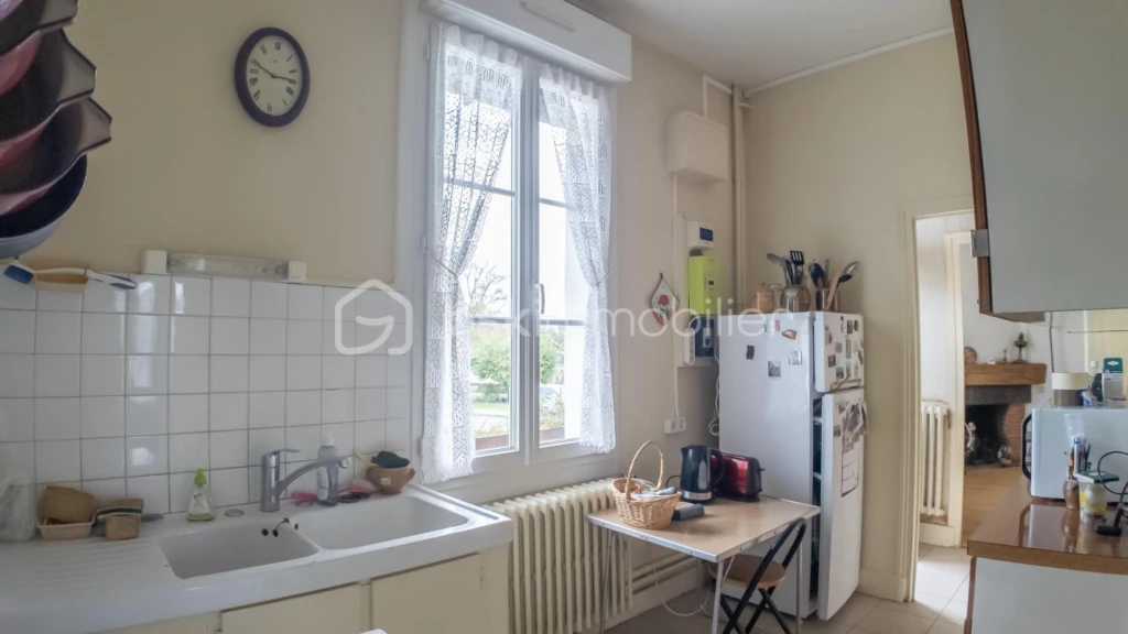 GyI202QL9POvdH3a3CLFwd5FV5Kt6xpXCGlzPv9q.jpg