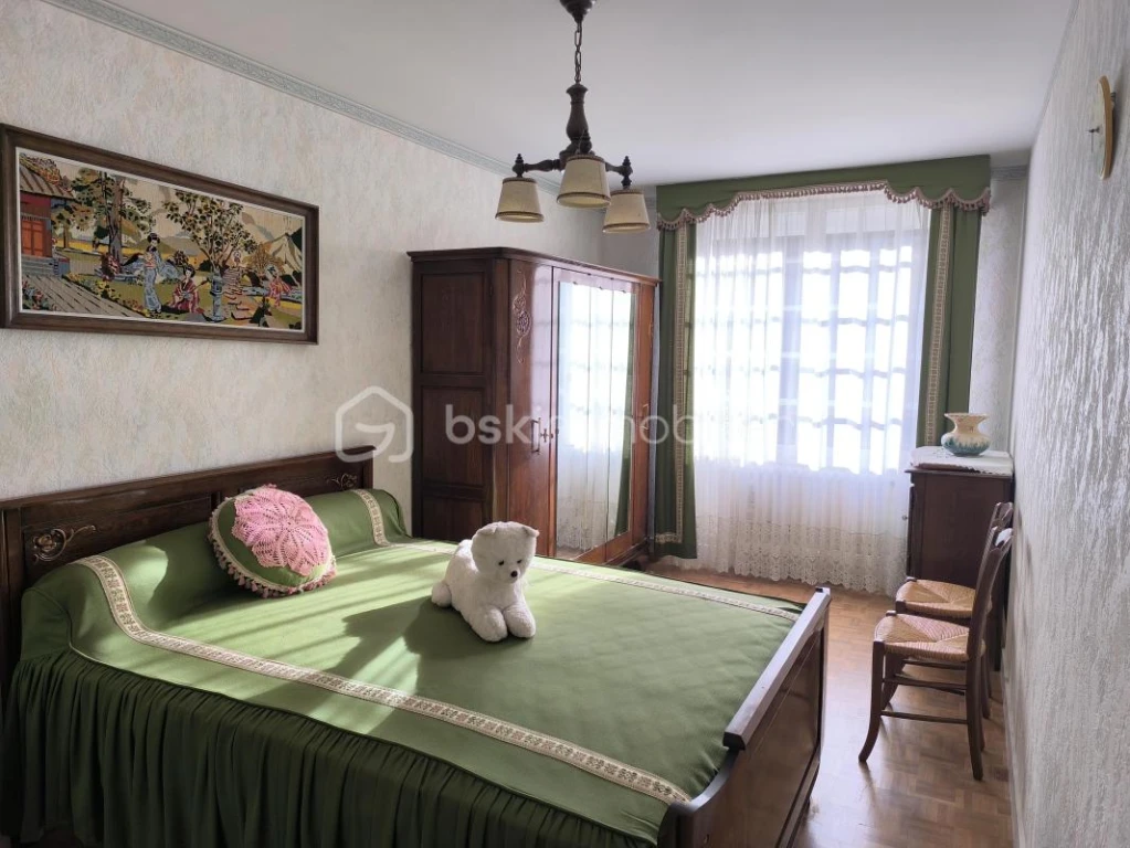 6mWqRs9Rdyer9NPhSejU9LDA9ehP7mQGSzDe1BPN.jpg