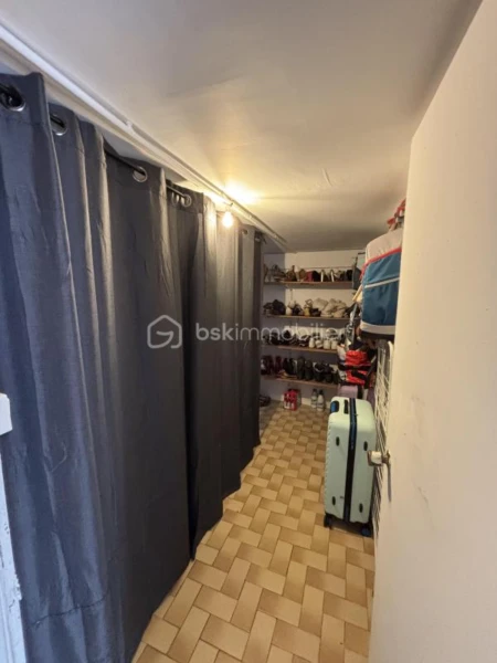 JDUbr4joR6ViPEjTT4kXMNQhdha89cYyi1vEQyuJ.jpg