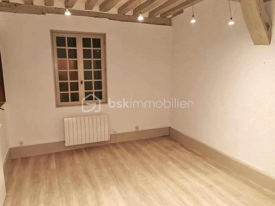 v01BIbDBcxDT35f3iMnF3ePj7b4Tjz3uKzYFq4NH.jpg