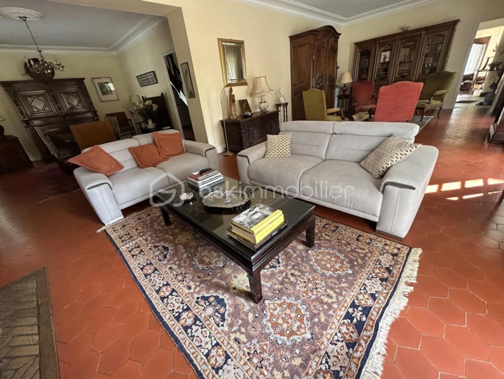 9S4Orj4IvIEScxRS85Pdl88AtP7aI1OG1GXh8bac.jpg