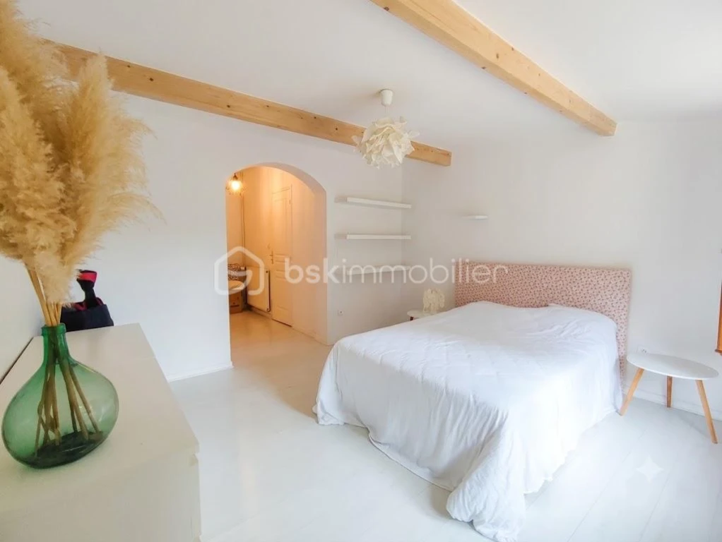 SqYp98YRV179uLPcVkOpWJI0DDiqYdKnGhfuv3yX.jpg