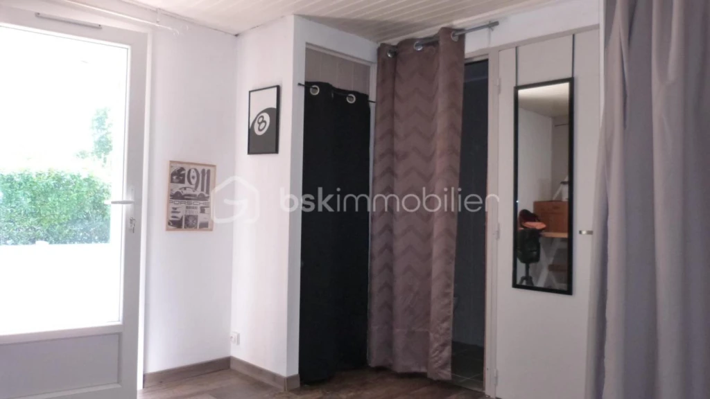 jiW1uta51hsdZpKpxokE8rX46ZjKdU0RB7yPreTW.jpg