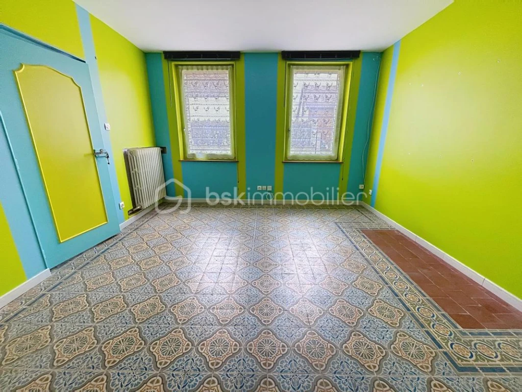 CG81qjgV8KftUVBaBvd15mroH9n47c9WKOfdriL0.jpg