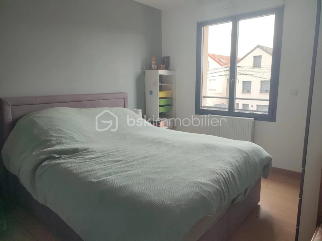 xtougBWKoHN1Zpmy18DGVC9SZFoNM2rd3WS4PF1E.jpg