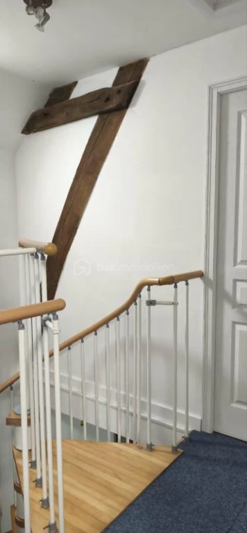 EKhbMxIaLn4bKUjcP1WA4BWFmUczKVd4CmyE6lf1.jpg
