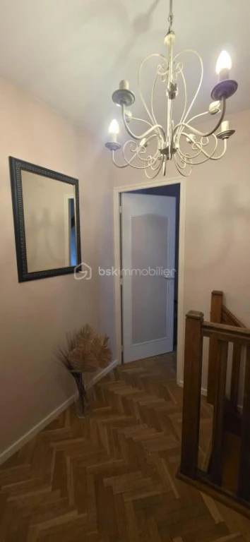 960VQsjHGw1yOSnP0TuzQqgXYXFyatFXeVAuoFHX.jpg
