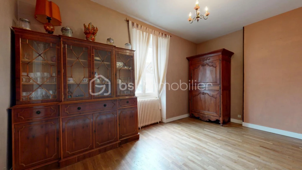 8IfxeleEpoNGOPY8huru2XY773uYm96mDaEb8mfE.jpg