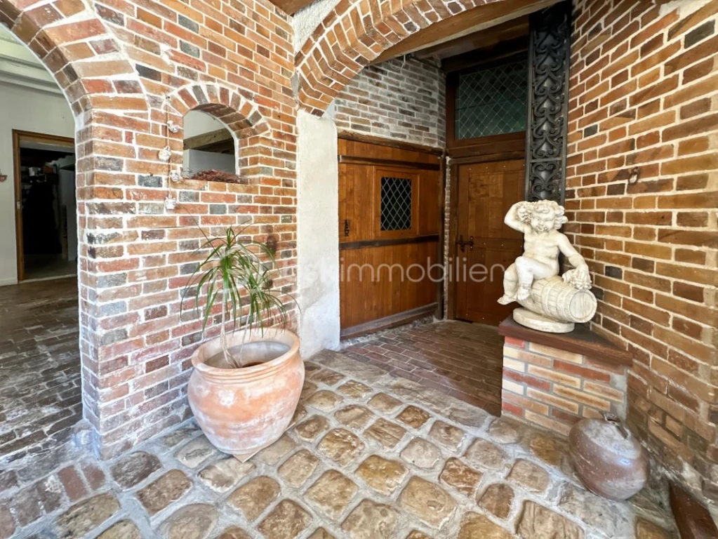 ptQNenDiWE83yLL0JeQAmmGi3px4fnEPc7dlKHok.jpg