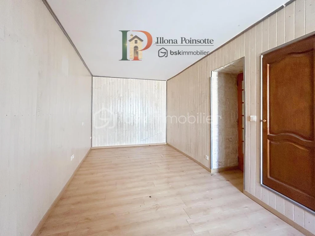 Reeqs2qEr1HeongW6tteMjB5Tai7OBflBIh9a8Kq.jpg