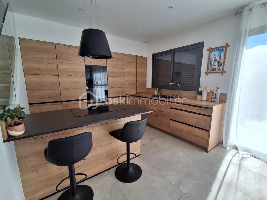 fG53tDFoHgUPYJ18tE1DtMJ48fuYe35Y2cDcXoau.jpg