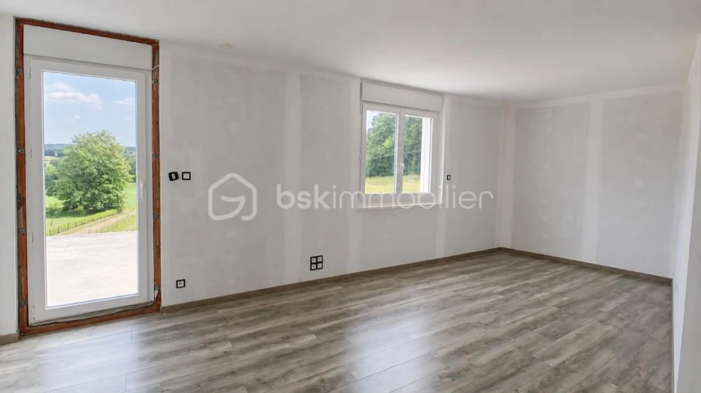 iykvZQ2t7ZpJcbJ7SGeHqD4IXb7NOhgvlzrnGoXX.jpg