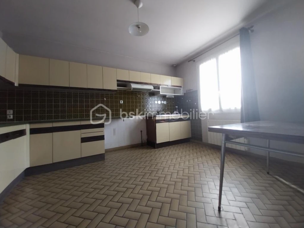 1l3hP2kxWpYgtzvXxHfYUtiaTslsPNIsDjk1poFO.jpg