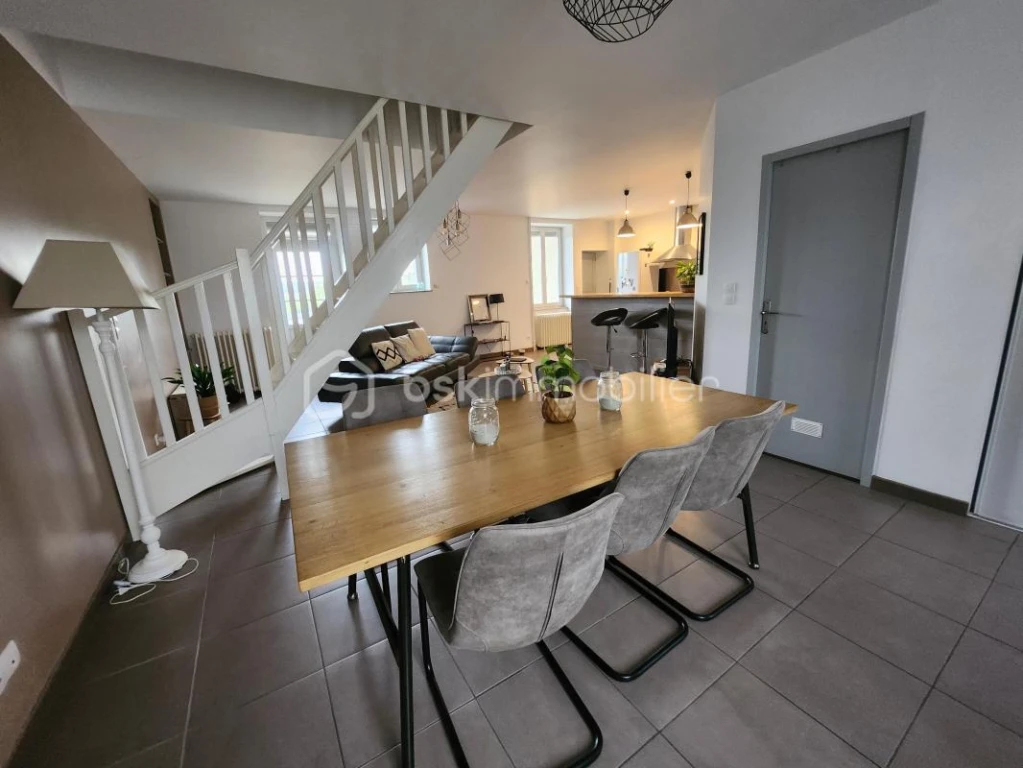 FZUTj91nClDYKLPviGNO57asgzEig5iXi1Xg0zMi.jpg