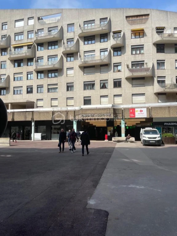 eS6toHJaIEyWwD4pKgtbI15d9suIg74oV93i3M31.jpg