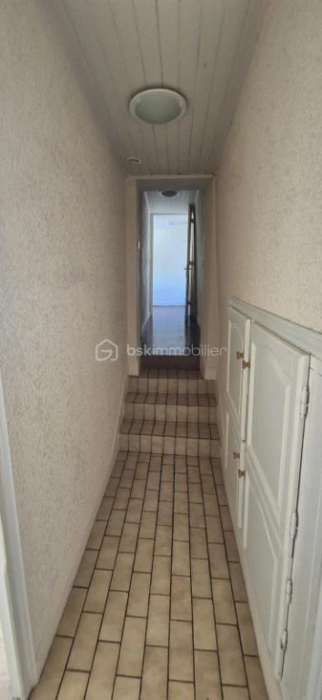 aOtAFI51nfHB27ekTAZBbZ8XLgII2Lire98rs1U3.jpg