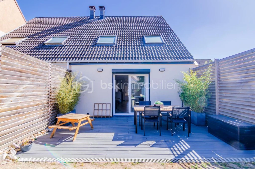 lMLngCqOEX3dH2oxEFe9EQzFzz2yndty9uR3ROgG.jpg