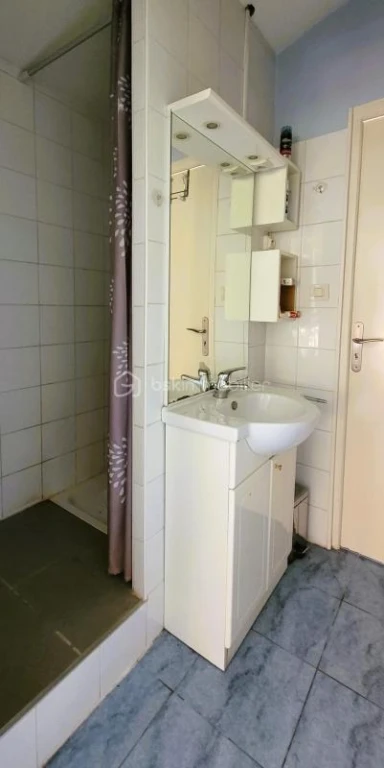 1IHxAD1H2xMpFFSiuQCDGnzUyRFLKE88RDIUv117.jpg
