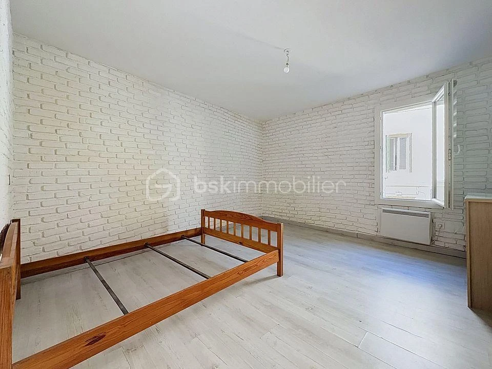 7hSJLajhFVVqHrEqE8xltF9IGDETna5B35MDZf7R.jpg