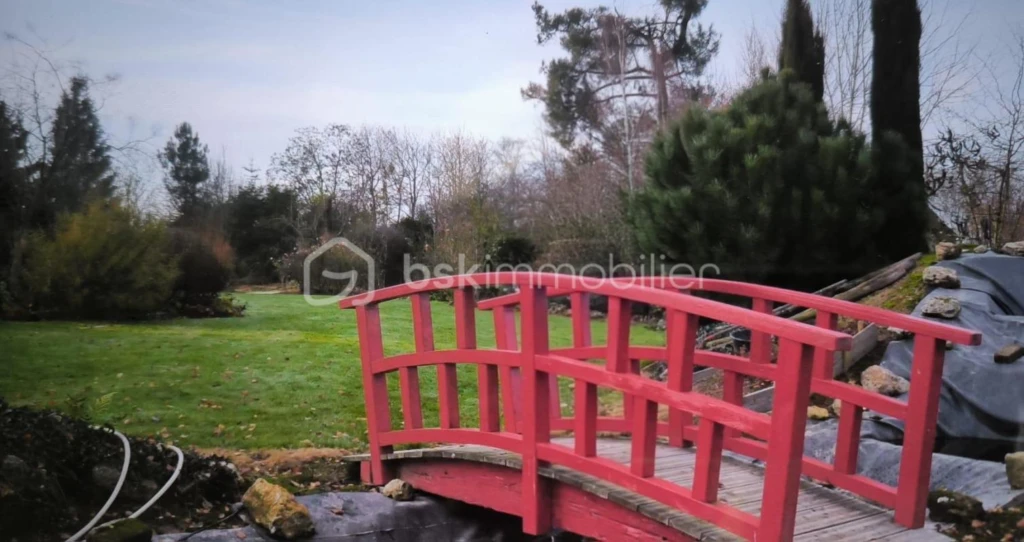 RSBf1ImbqdETblKOT7kcHsV9kJIfBL0Tyk50N0P4.jpg