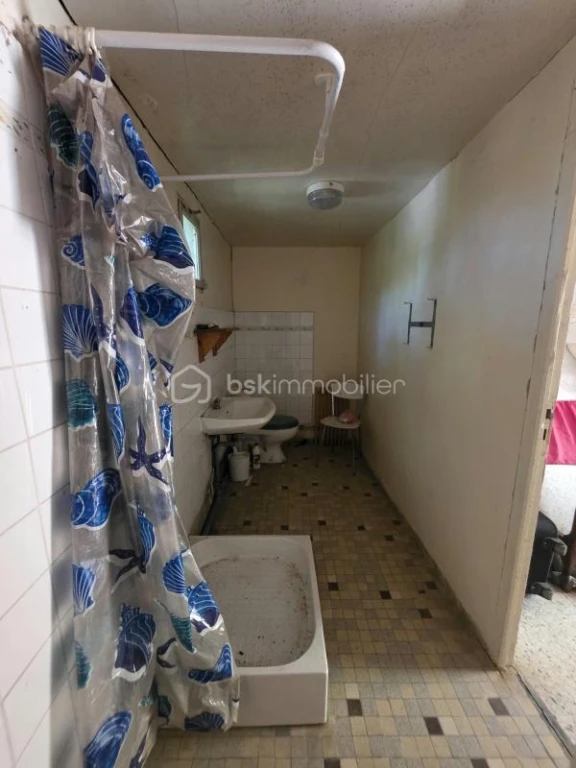 jIoFP9fIfhTi2TVfaKi1fDTAaKkXIsg4fWn0zYtz.jpg