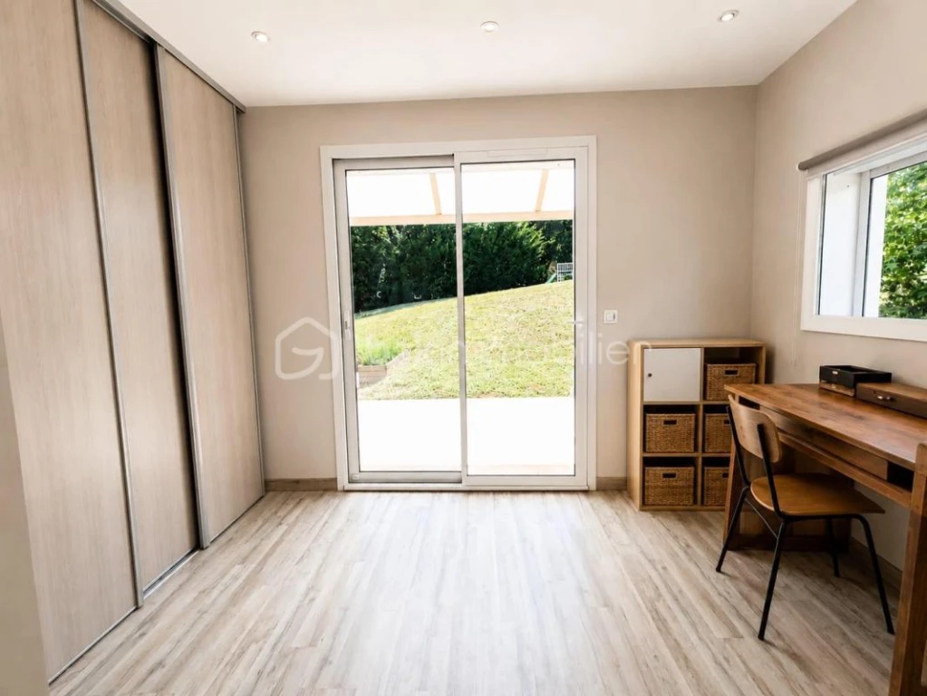 rwuyXwfD5MymTt7RJBQhiLjNdqzr0x5ERMNAX1ho.jpg
