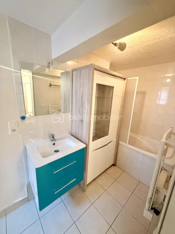 qoX8izkFEiVewEAn7ZQCgrCaAphBPmR2zqKVSVQF.jpg