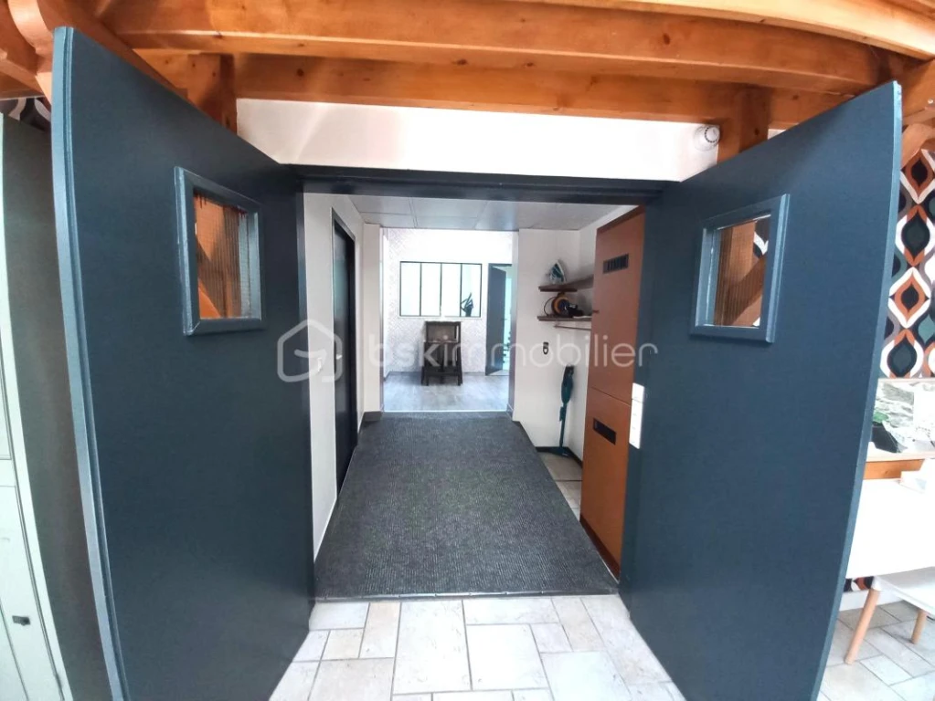 p7SiwO8Qg5803Qs3xrlLkB4HB8WXtIpQEYE8NIcb.jpg